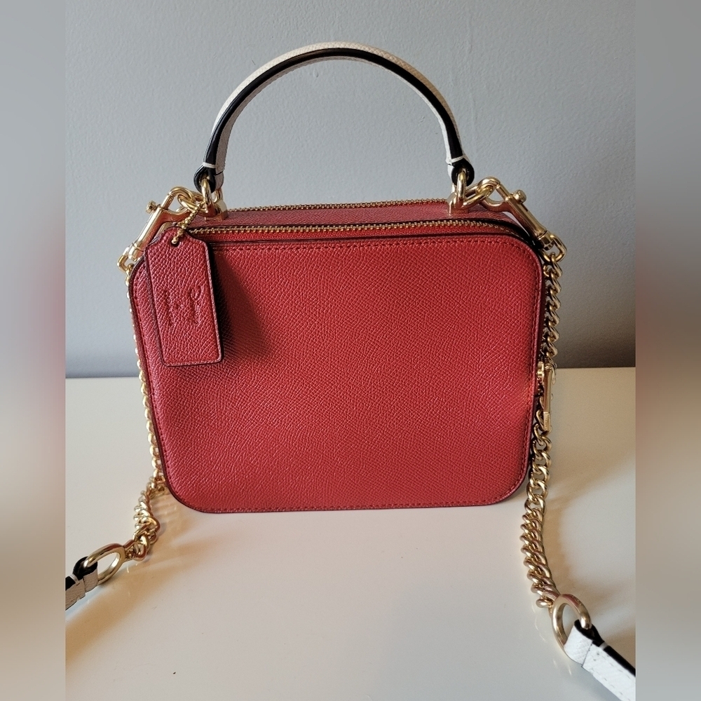 Coach X Disney Cruella Small Box Crossbody, New Without Tags - Picture 4 of 10